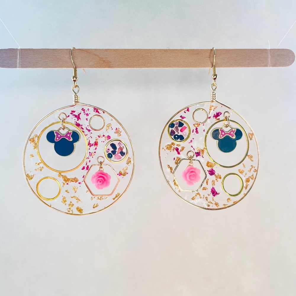 Disney Minnie Mouse earrings